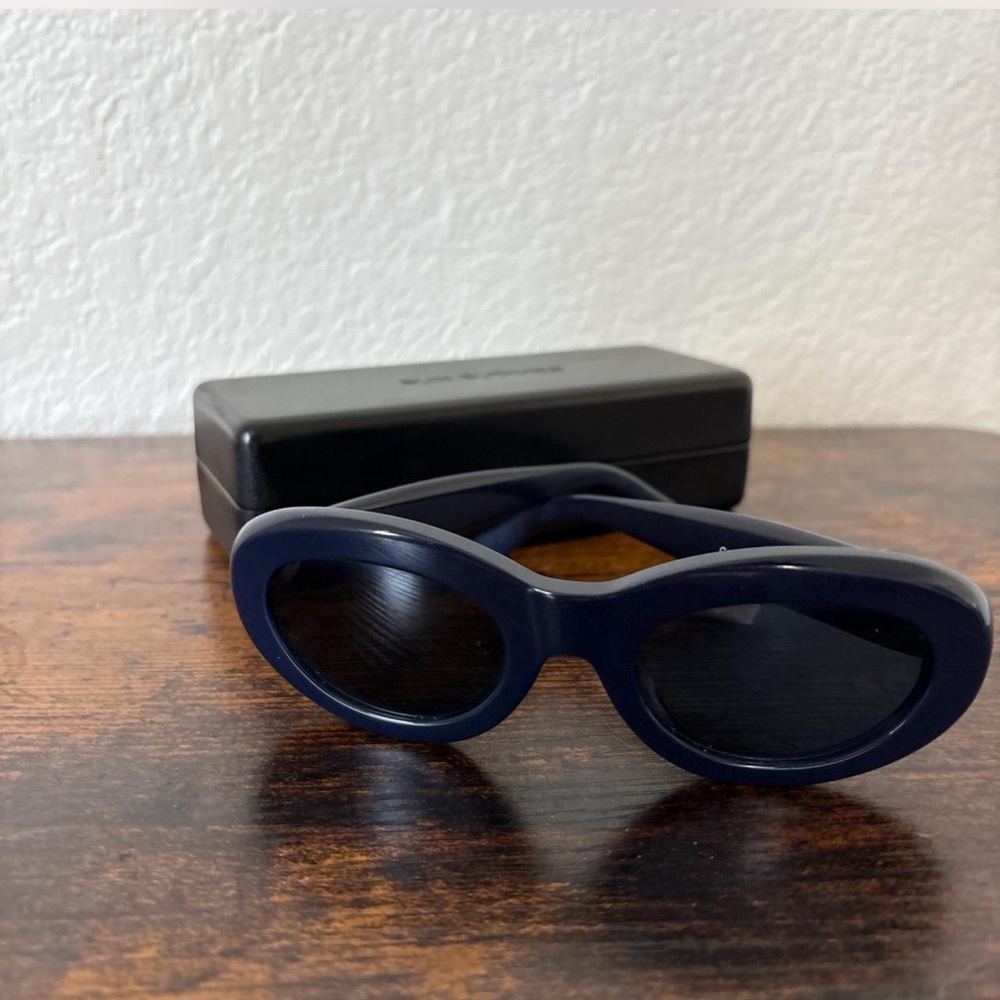Sun Buddies Oval Sunglasses in Navy